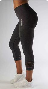 Gymshark Original Seamless Cropped Leggings Medium Photo 0