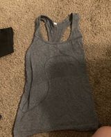Lululemon Tank Photo 0