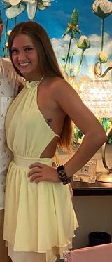 Yellow Dress Photo 0