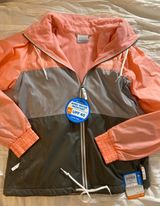 Columbia Windbreaker Photo 0