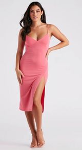 Windsor Pink Slit Midi Dress Photo 0