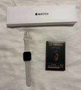 Apple Watch SE 2nd Generation 40mm Photo 0