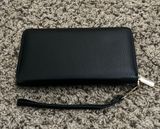 Macy's  Wallet Black Photo 0