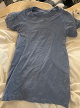 Lululemon Top Photo 0