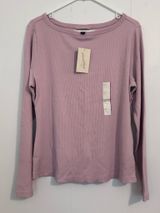 Women’s long sleeve Shirt NWT Photo 0