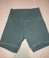 Lululemon Align Biker Shorts Photo 0