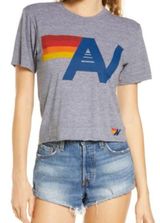 Grey T-shirt Photo 0