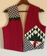 Unique Vintage Christmas Quilted Vest S/M Photo 0