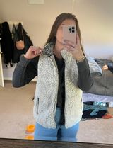 Teddy Sherpa Vest Size L Photo 0
