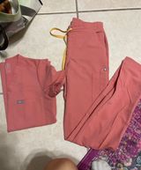 FIGS Scrubs Set Photo 0