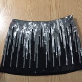 Bebe Women Sequins Mini Stretchy Skirt Black Silver Size 6 Photo 0
