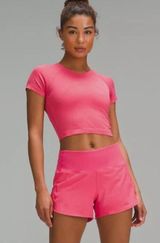 Swiftly Tech Cropped Short-Sleeve Shirt 2.0 Photo 0