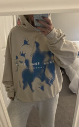 Amazon  sweatshirt  Photo 0