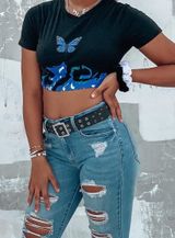 SheIn Butterfly Graphic Print Crop Tee Photo 0