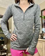 Nike Quarter-Zip Pullover Photo 0