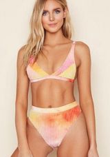 Dippin’ Daisy’s Bikini Set Photo 0