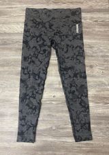 Gymshark Camo Leggings Photo 0