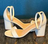 Thick Heel Sandals Photo 0