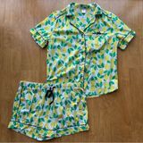 Liz Claiborne Sleepwear Lemon Print Pajama Set, Shirt and Short Set, Size Medium Photo 0