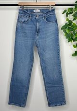 Abercrombie & Fitch The 90s Straight Ultra High Rise size 4S Short Inseam Photo 0