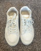 American Eagle Off White Shoes Photo 0