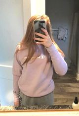 Champion Sweatshirt Photo 0