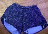 Lululemon Hotty Hot Short 2.5’’ Photo 0