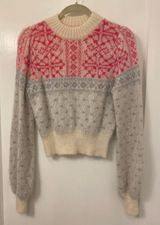 Lovers And Friends Sweater  Photo 0