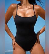 Berlook Black Square Neck Tummy Control One Photo 0