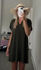 Hunter Casual  Green Dress Photo 0