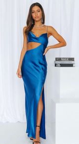 Hello Molly Dress Photo 0