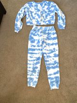 Forever 21 Cloud sweatsuit set Photo 0