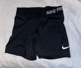 Nike Pros Black Photo 0