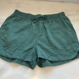 Universal Thread Green Shorts Photo 0