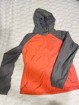 The North Face  Rain Jacket Photo 0