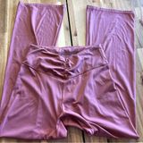 Victoria’s Secret On Point Live High-Waisted Leggings Photo 0