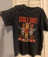 Forever 21 Guns ‘N’ Roses Tee Photo 0