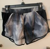 Under Armour Running Shorts Photo 0