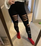Ripped Leggings Black Photo 0
