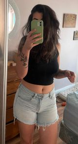 Light Wash High-Waisted Denim Shorts Photo 0