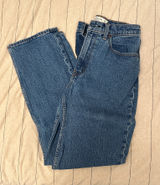 Abercrombie The 90s Straight High-Rise Photo 0