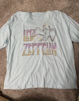 Outfitters Tshirt Photo 0