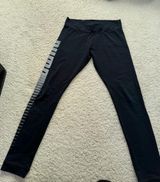 Crossover Black Leggings Photo 0