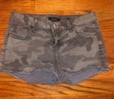 STS Blue Camo Shorts  Photo 0