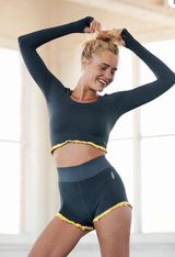 Free People Movement Set Photo 0