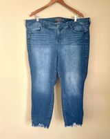 Torrid Premium Denim Cropped Skinny Jeans Blue Size 22 Plus Stretch Raw Hems Edgy Photo 0