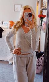 Heather gray long sleeve  Photo 0