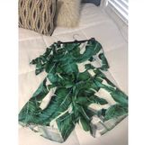 Palm Leaf Two Piece Set Green Size M Photo 0