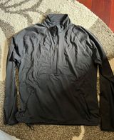 Under Armour Half-Zip Photo 0