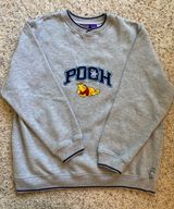 Disney Vintage Pooh Bear Crewneck Photo 0